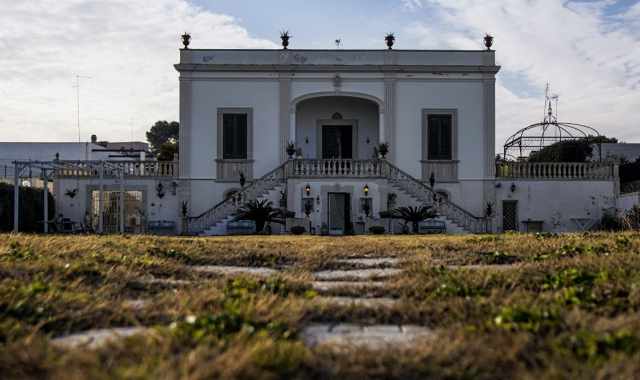 Bari, Villa Longo De Bellis: l dove si tenne il vertice tra Alexander, Eisenhower e Badoglio